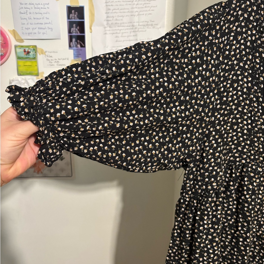 In Loom Black and White Floral Midi Dress